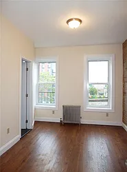 Rented by R New York