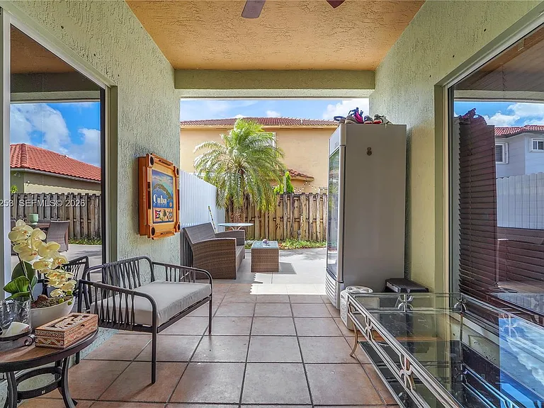 16266 SW 54th Ter — Photo 10