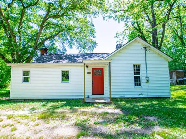 857 Jones Mill Rd, Whitesburg, GA 30185