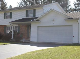 59 Brentwood Ln, Fairport, NY 14450