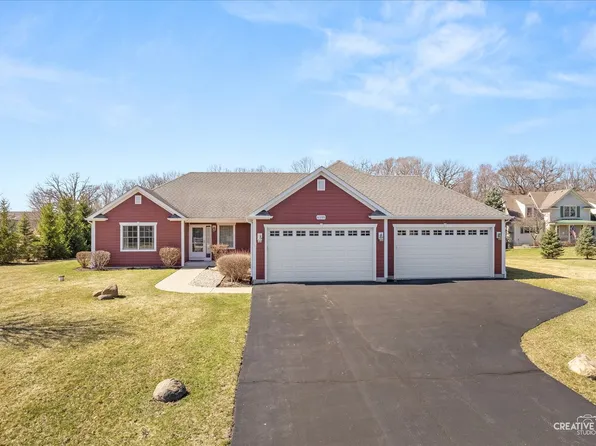 6105 Red Gate Ln, Yorkville, IL 60560