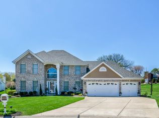13401 Sunset Meadows Ln, Saint Louis, MO 63128