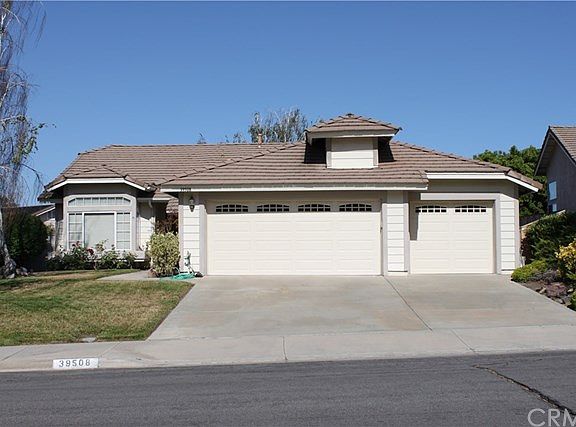 2nd image of 39508 Via Montalvo