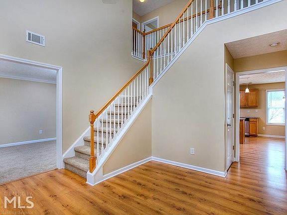 5th image of 3464 Pembrook Farms Way NE
