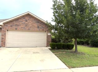 441 Canvas Ct, Crowley, TX 76036
