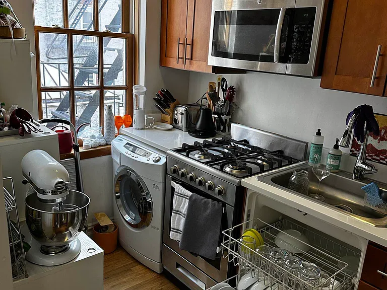 89 Hicks St #1E — Photo 9