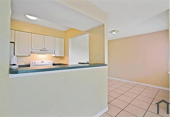 1st image of 2925 Winkler Ave APT 919