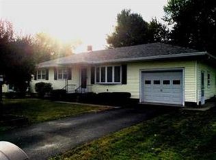 12 Andrew Ln, Cohoes, NY 12047