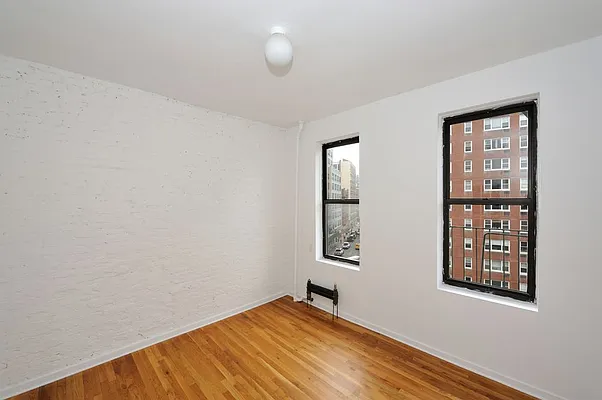 Rented by Aether Property Group | media 16