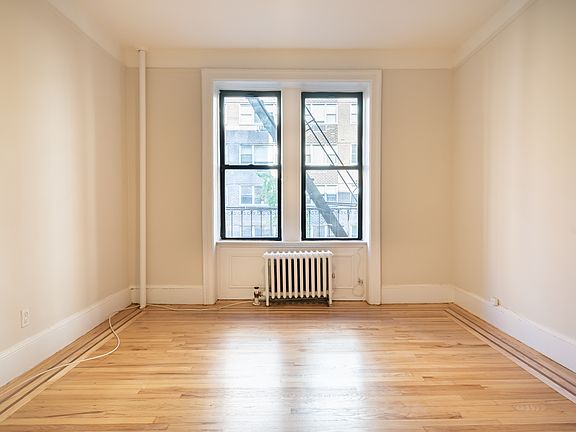 4th image of 142 E 27th St APT 3E