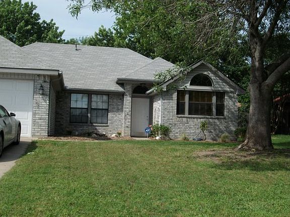 4th image of 207 Blackfoot Dr