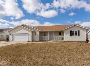235 2nd St S, Walford, IA 52351