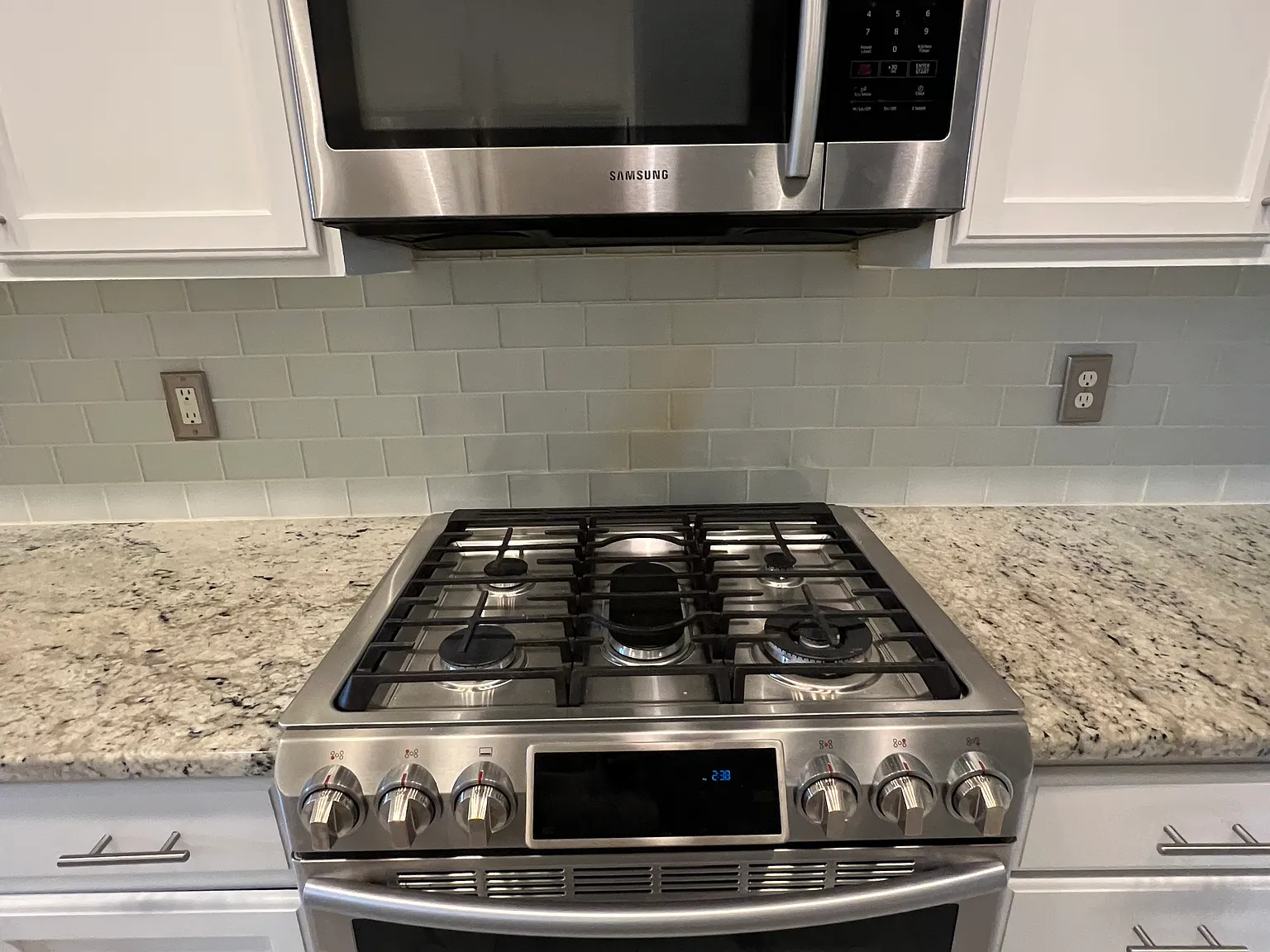 2 bed, 1323 sqft, $2,375 — Photo 4