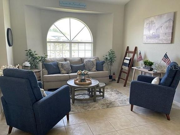 3rd image of 16161 Alcira Cir