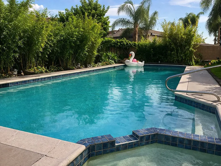 1448 Bentley Ct — Photo 1