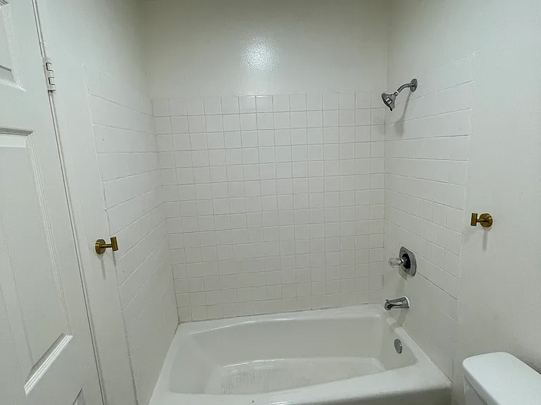 16126 S Ainsworth St #B — Photo 18