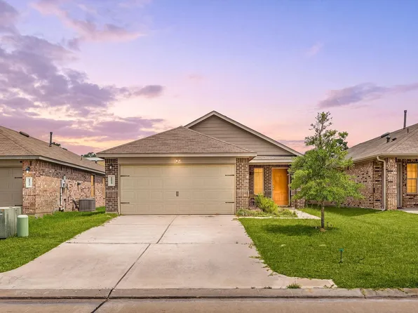 16801 Lonely Pines Dr, Conroe, TX 77302
