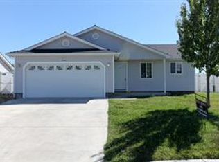3848 Avenue E, White City, OR