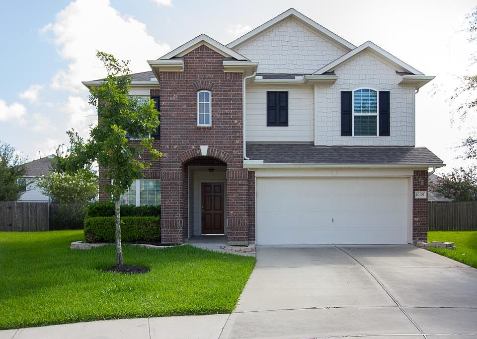 1st image of 10179 Rose Willow Ln