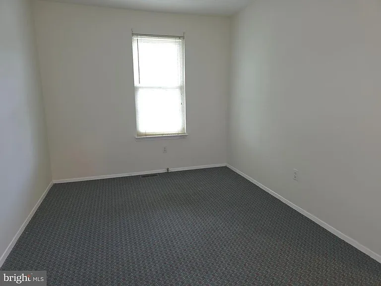 3301 Heidi Ln — Photo 12