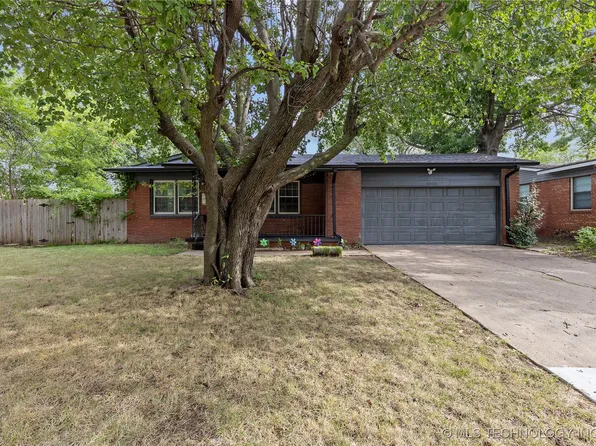 4598 E 45th St, Tulsa, OK 74135