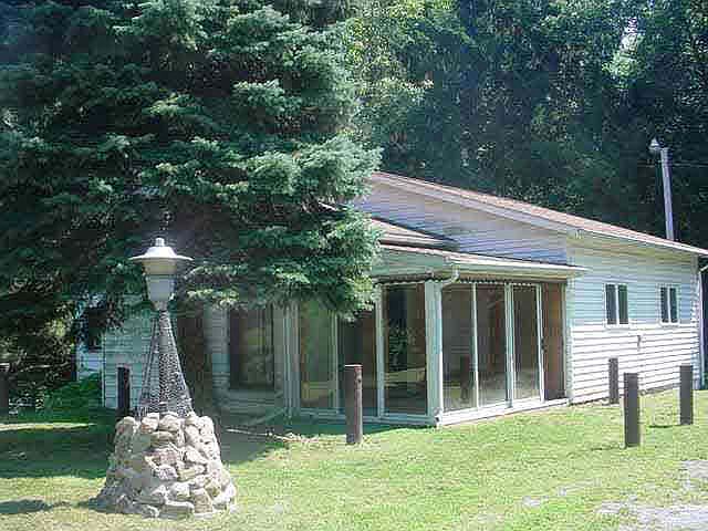 1st image of 111 Delaware Dr