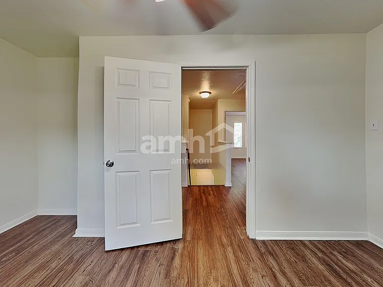 2738 Springstone Dr — Photo 21
