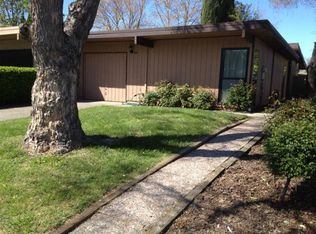 26 Paddle Ct, Sacramento, CA 95833