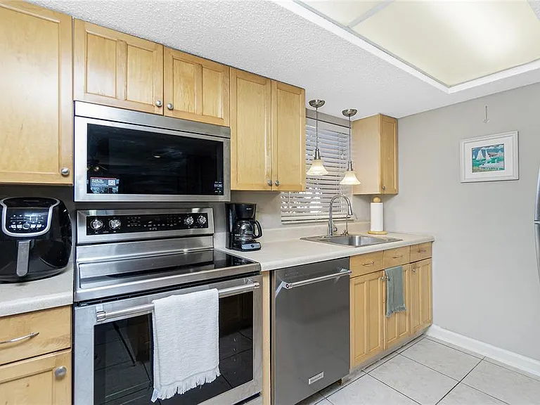 1358 Rock Dove Ct #7 — Photo 11