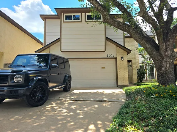 5604 Saint Paul St, Bellaire, TX 77401
