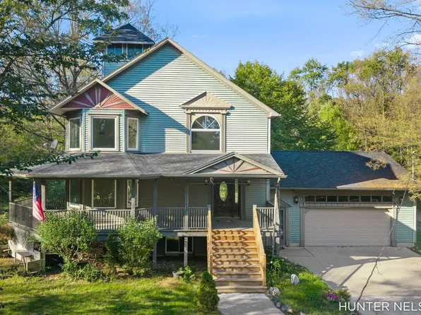 16777 Tyrone Ave, Kent City, MI 49330