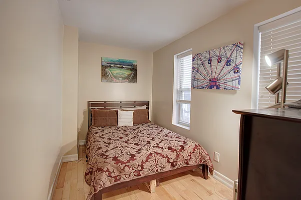 Rented by Compass | media 10