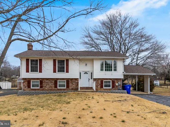 5510 Raphael Dr, Pomfret, MD 20675