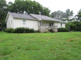 709 Bullrun Rd, Tunnel Hill, GA 30755