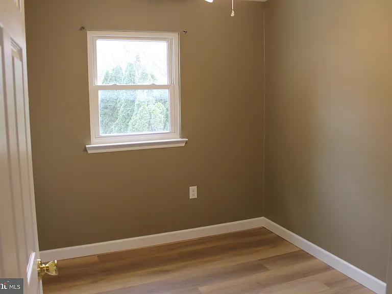2620 Mountain Ln — Photo 25