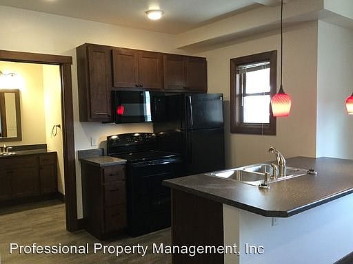 5th image of 535 Ryman St #3271102