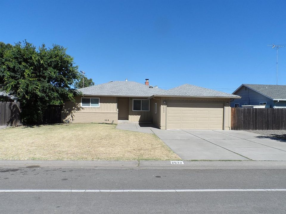 2nd image of 2632 Aramon Dr