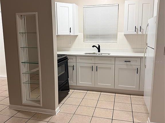 5th image of 1233 Newhope Rd