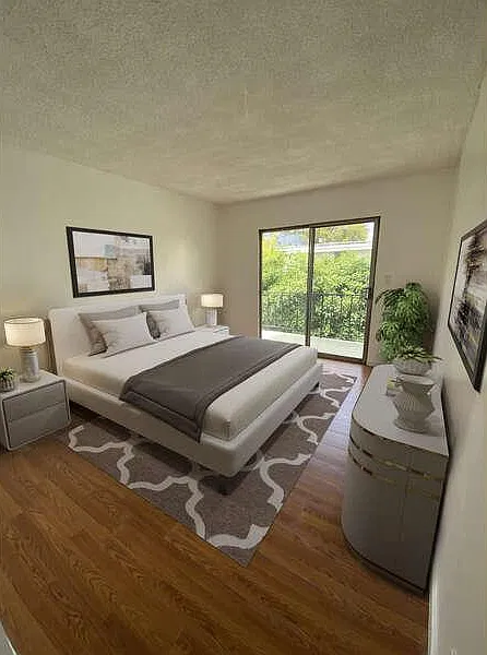 1933 Tamarind Ave — Photo 3