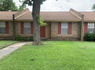 101 Willenberg St APT 3, Lake Jackson, TX 77566