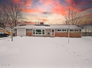 4834 Glen Oaks Dr, Toledo, OH 43613