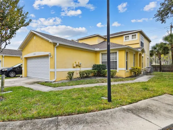 11124 BLAINE TOP PLACE, TAMPA, FL 33626
