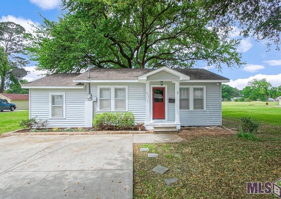 611 Louisiana St, New Roads, LA 70760 Zillow