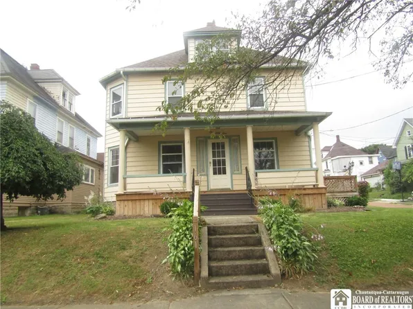 161 Thayer St, Jamestown, NY 14701