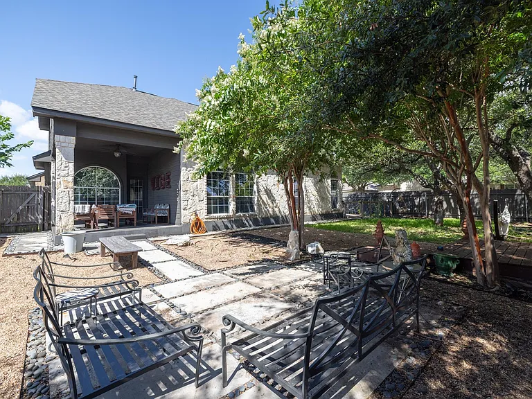 11716 Fletcher Hall Ln — Photo 28