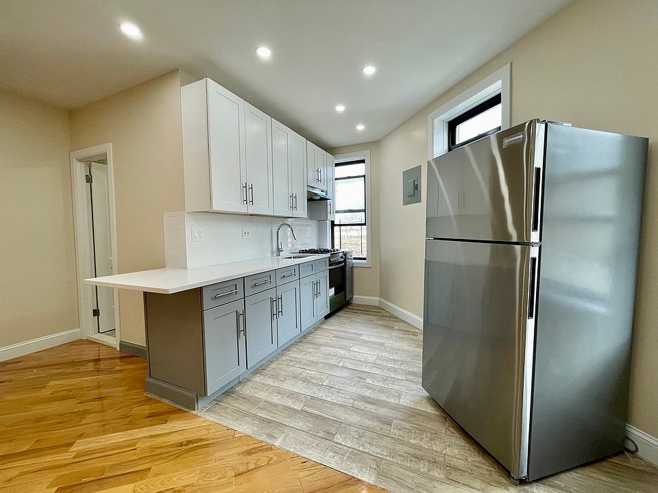 2nd image of 58 Marble Hill Ave #C3