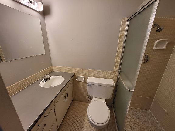 5th image of 9401 E 63rd St #304