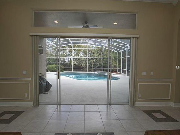 5th image of 398 Woldunn Cir