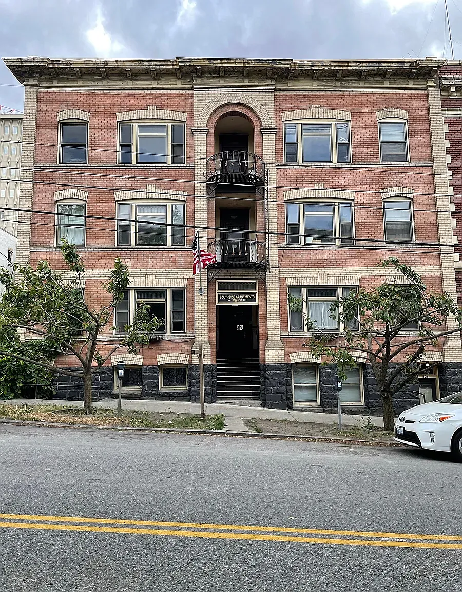 519 W 5th Ave — Photo 1