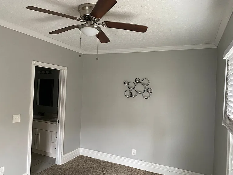 65 Dakota Ave — Photo 19